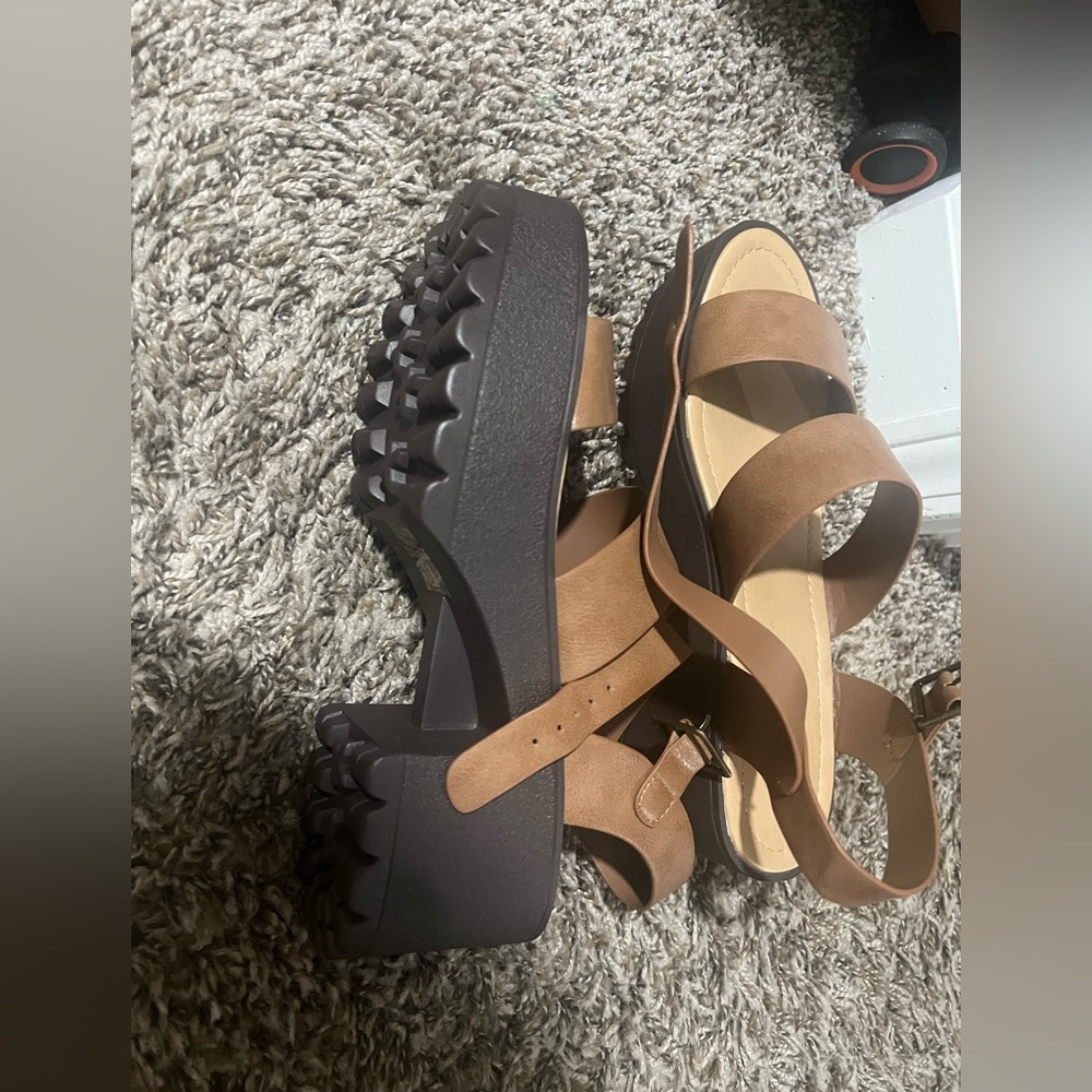 SODA Brown Block Heels. Size 10. Never Worn.